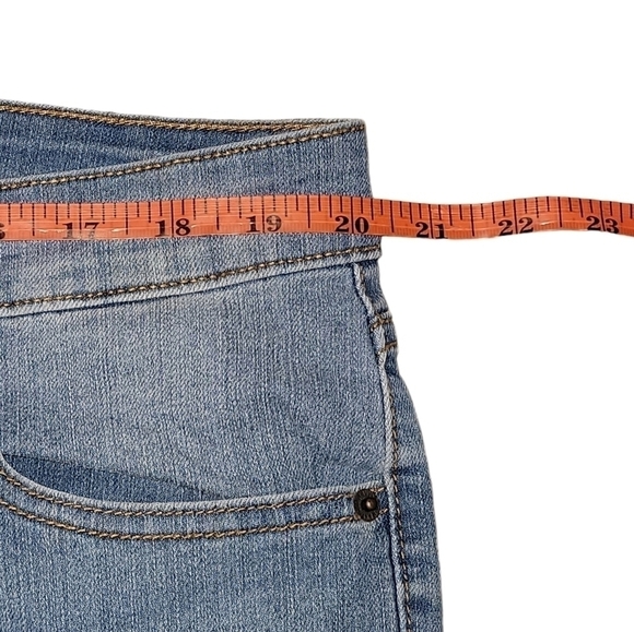 Old Navy super skinny mid rise blue jeans size 18 regular - Picture 6 of 10